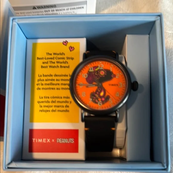 Timex Standard x Peanuts Featuring Snoopy Dia de los Muertos 40mm Leather Strap - Picture 1 of 2